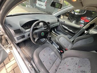 Škoda Fabia 1,2 htp 2004 107tis. TŘEBÍČ - 9