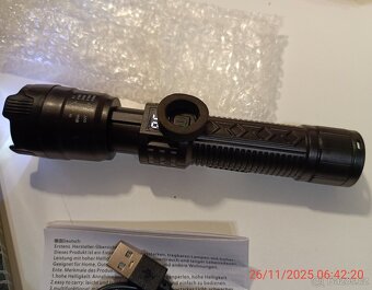 Taktická svítilna. - 9