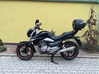 Suzuki GW 250 INAZUMA - 9