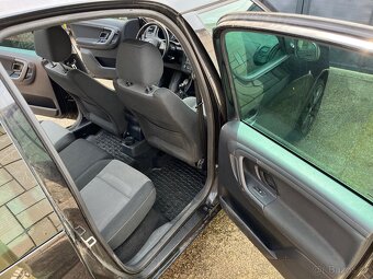 Škoda Roomster NOIRE 1.2 TSI - 9