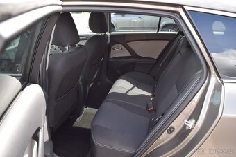 Toyota Avensis 1.8VVTI 108kw TEAM EDITION XEN - 9
