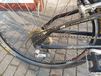 Horské kolo MONGOOSE. - 9