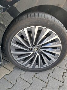 Nová Škoda Superb IV Laurin & Klement 2,0 TDI 110 kW 7-stup - 9