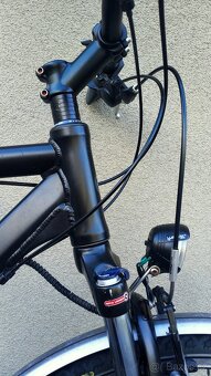 Špičkové městské kolo Pegasus Forza SL Shimano SLX - 9