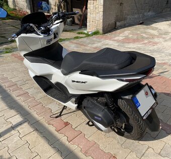 Skútry Honda PCX 125 2 kusy ZAMLUVENO - 9