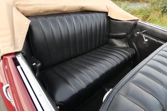 1935 Auburn 851 Convertible Sedan - 9