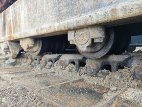 JCB JS200LC - podvozek - 9