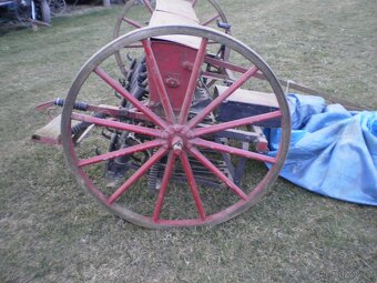 Sečka tažená 2m - 9