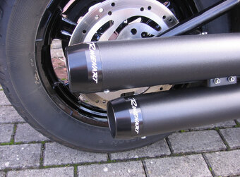 Harley Davidson FXBBS Street Bob motor M8 - 9