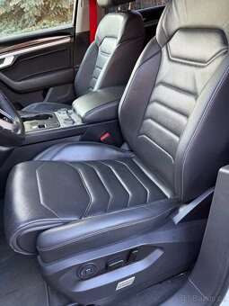 VW Touareg 3.0TDI V6 210kw ČR Elegance - 9