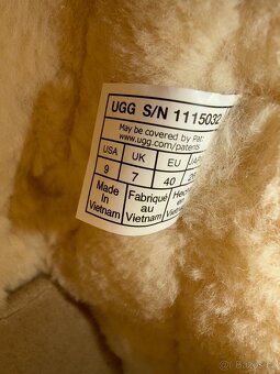 Boty UGG - 9
