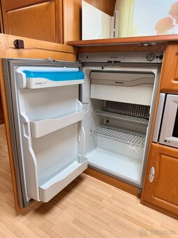 Tabbert Vivaldi 655DM/r.2009/1.900kg/8.5m/5MÍST/SUPER CHATA - 9