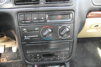 Peugeot 406 - 9