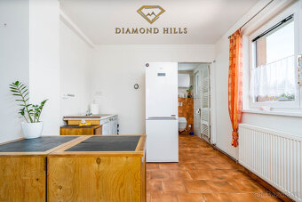 Prodej rodinného domu s pozemkem 1545m², Mukařov, Srbín - 9