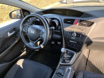 Honda civic 1.8 104kw - 9