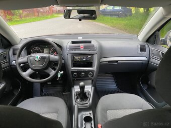 Škoda Octavia TOUR 1.6 75kw 1.majitel - 9