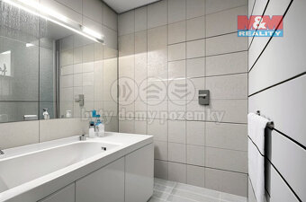 Prodej bytu 3+1, 61 m², OV, Chomutov, ul. Jiráskova - 9