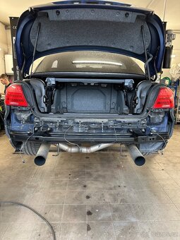 Výfuk e9x 335d 335i - 9