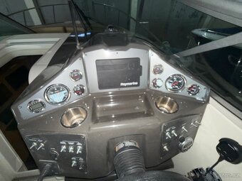 BAYLINER CIERA 8 + vlek - 9