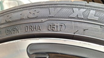 Alu kola Hyundai 18" 5x114,3 letní pneu 225/40 R18 7-8mm i3 - 9