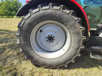 Traktor Massey Fergusson MF 5713S Dyna4 - 9