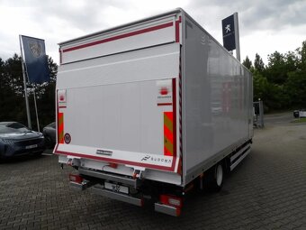 Isuzu, M30 5,2L MAN6, skříň a čelo - 9