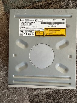 Náhradní komponenty - 9