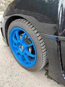 Subaru Impreza 2.5 WRX Sti 2011 - 9