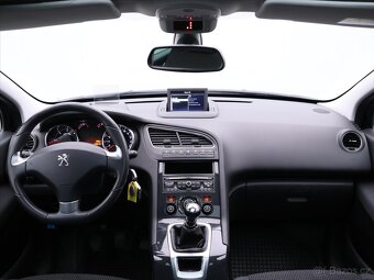 Peugeot 5008 2,0 HDI 110kW Style Navi Temp (2015) - 9