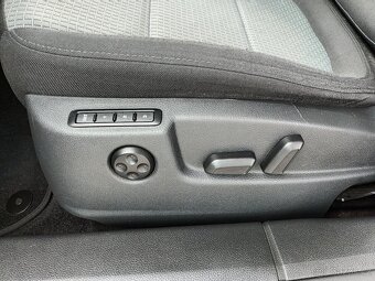 Škoda Superb 2,0 TDI,103KW,MANUÁL,TEMPOMAT - 9