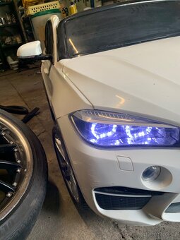 Elektrické autíčko BMW X6M - 9