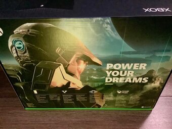 Xbox Series X 1 TB + 2 ovladače - 9