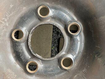 org. sada kol Škoda Octavia 1 - R15, pneumatiky 195/65 R15 - 9