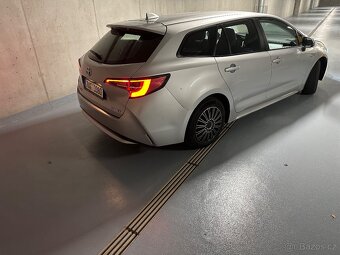 Toyota Corolla k zapůjčení - 9