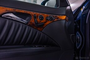 Mercedes-Benz E 500 T 4matic automat, Elegance - 9