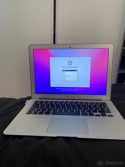 MacBook Air - 9