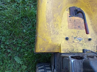 Bubnová benzínová sekačka - 9