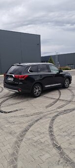 Mitsubishi Outlander 2.2DI-D automat - 9
