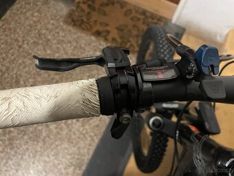 Felt Nine 50, velikost L, kola 26” - 9