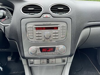 Ford Focus 1.8 flexifuel - 9