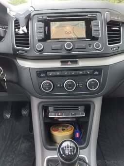 Seat Alhambra 2.0tdi 103 Kw-Style,serv,xenon,pano,7mis,pano, - 9