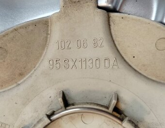 ALU disky na Ford Escort 13" + Originální střed. krytky For - 9
