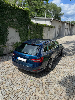 Škoda Superb 3 combi style L&K 2.0TDi 2022 LED, Top stav - 9