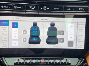 2022 Jeep Grand Wagoneer Series III 4WD - 9