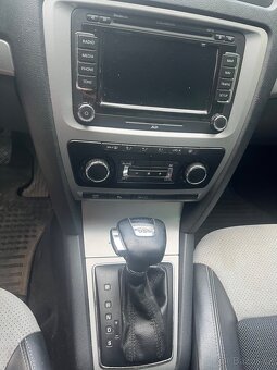 Škoda octavia 2 combi facelift - 9