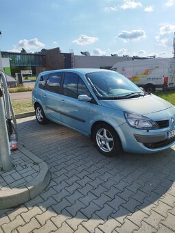 Renault Grand Scénic - 9