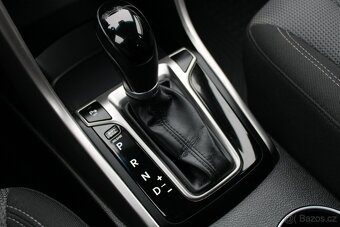 Hyundai i30 1,6 CVVT ČR,A/T,DPH,WEEKEND,2017 - 9