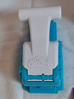 PLAY DOH VELKÁ TOVÁRNA NA ČOKOLÁDU - 9