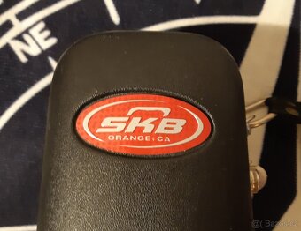 pevný kufr SKB na alt saxofon - 9