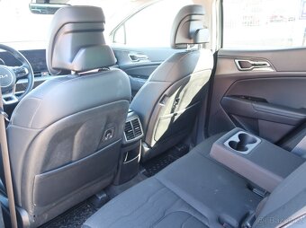 Kia Sportage 1.6T-GDi 132kW 4x4 AUTOMAT REZERVACE - 9